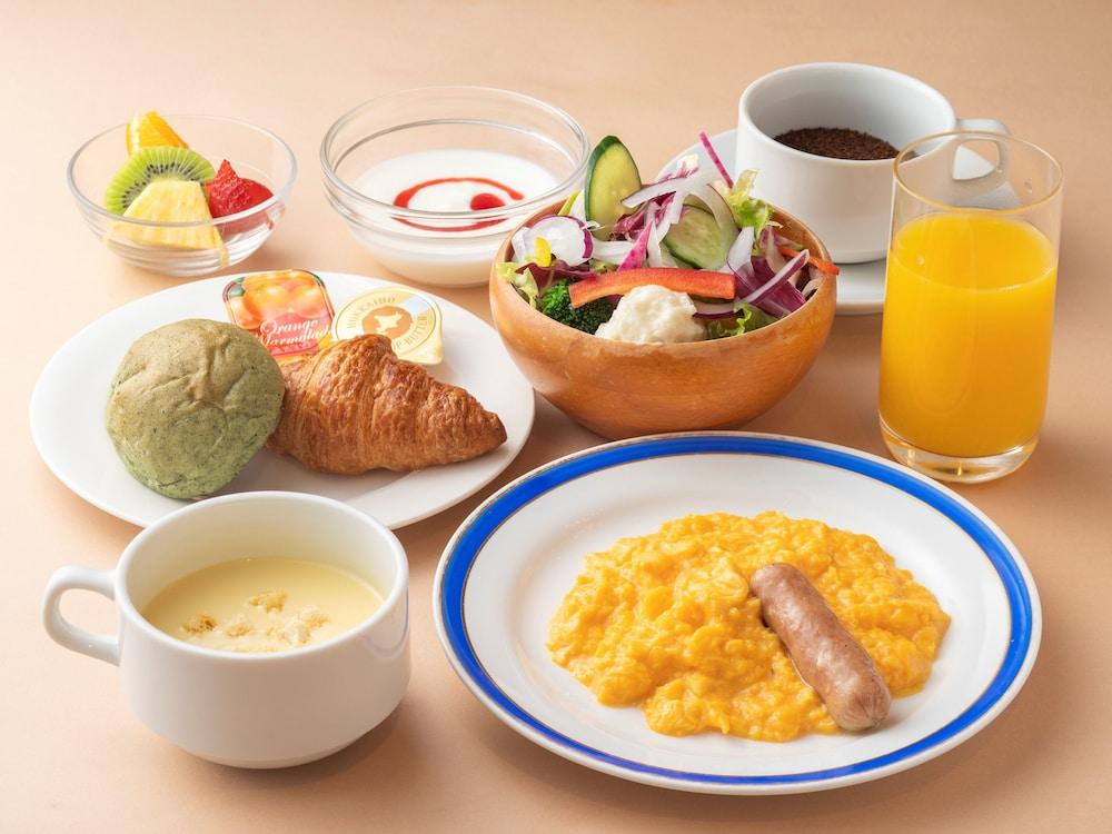 Hotel New Hankyu Annex 3*