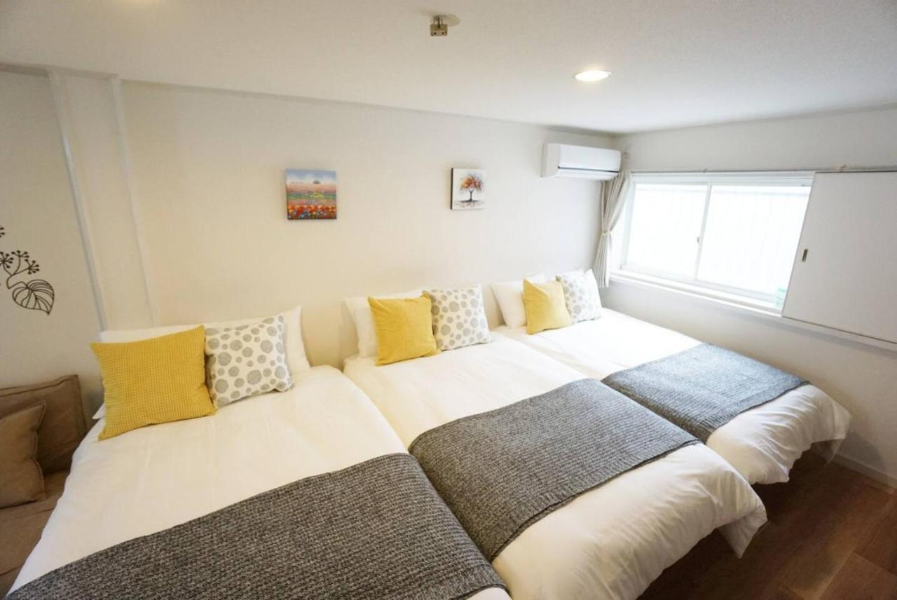House White Mansion 401 Apartment