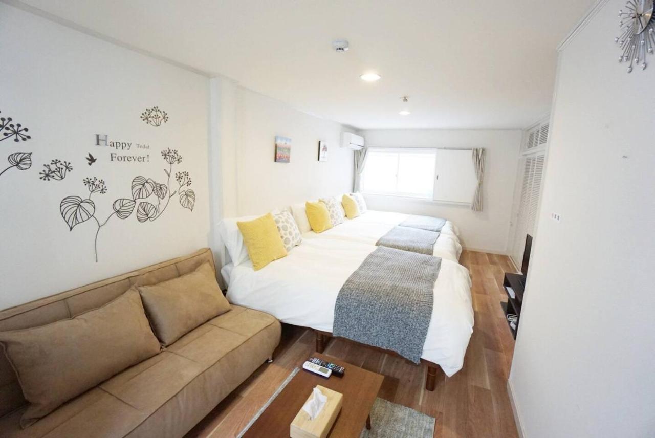 House White Mansion 401 Apartment *