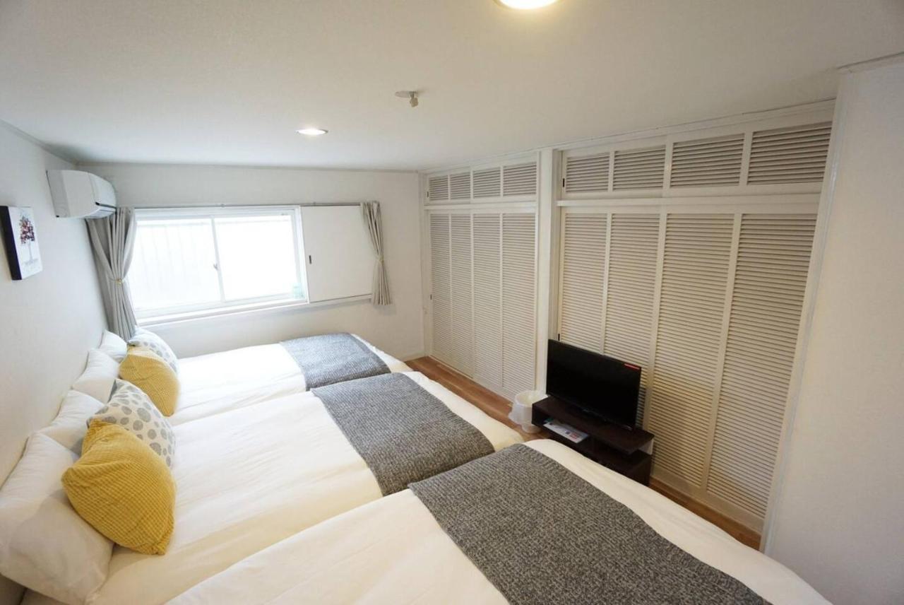 House White Mansion 401 Apartment