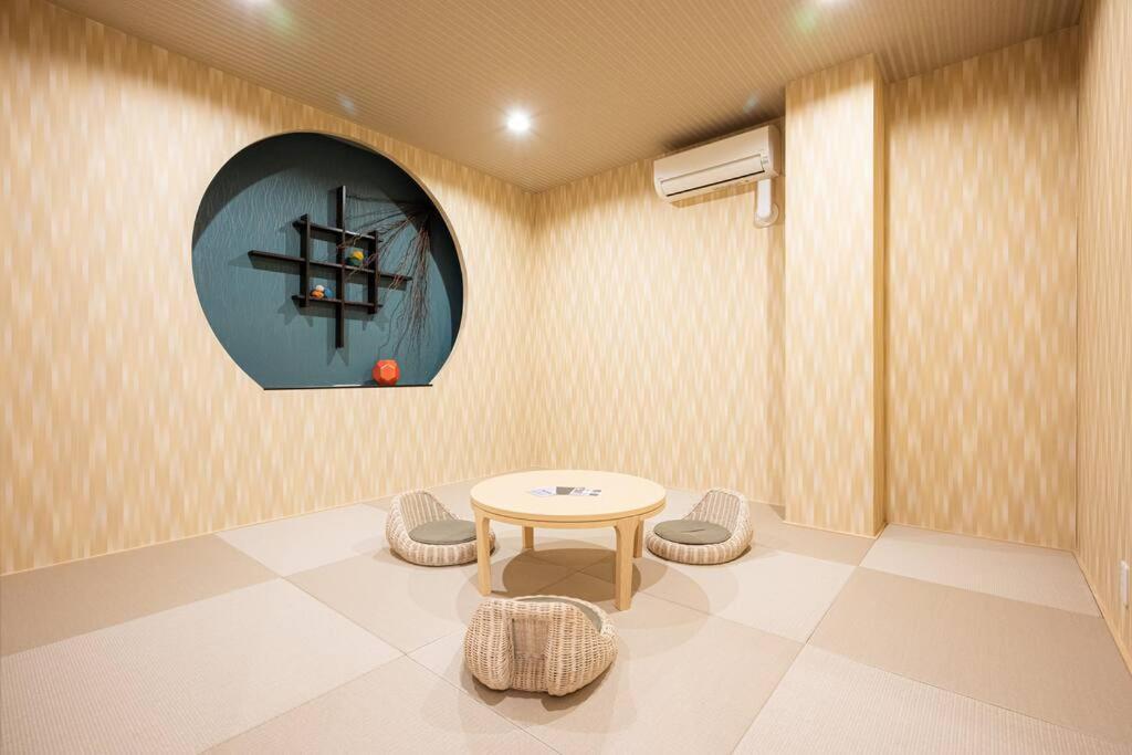Mon -門- 102 Apartment Osaka