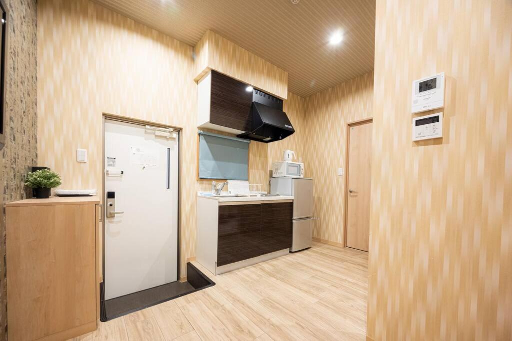 Mon -門- 102 Osaka