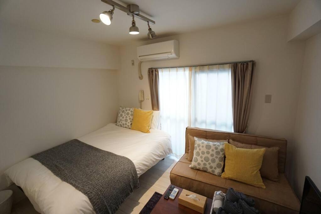 Apartment House Floor Assemble 401 Osaka