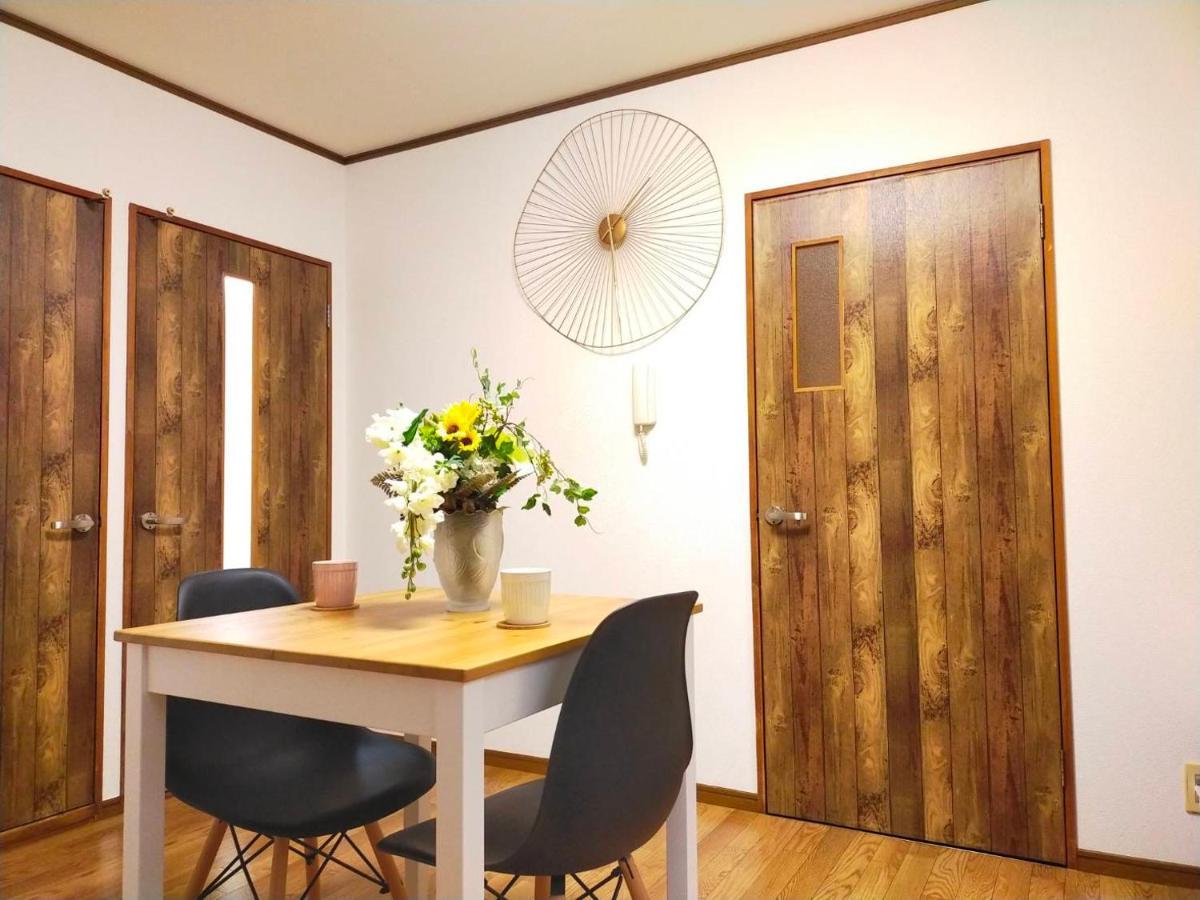 Secret Base Shin-imamiya Apartment *