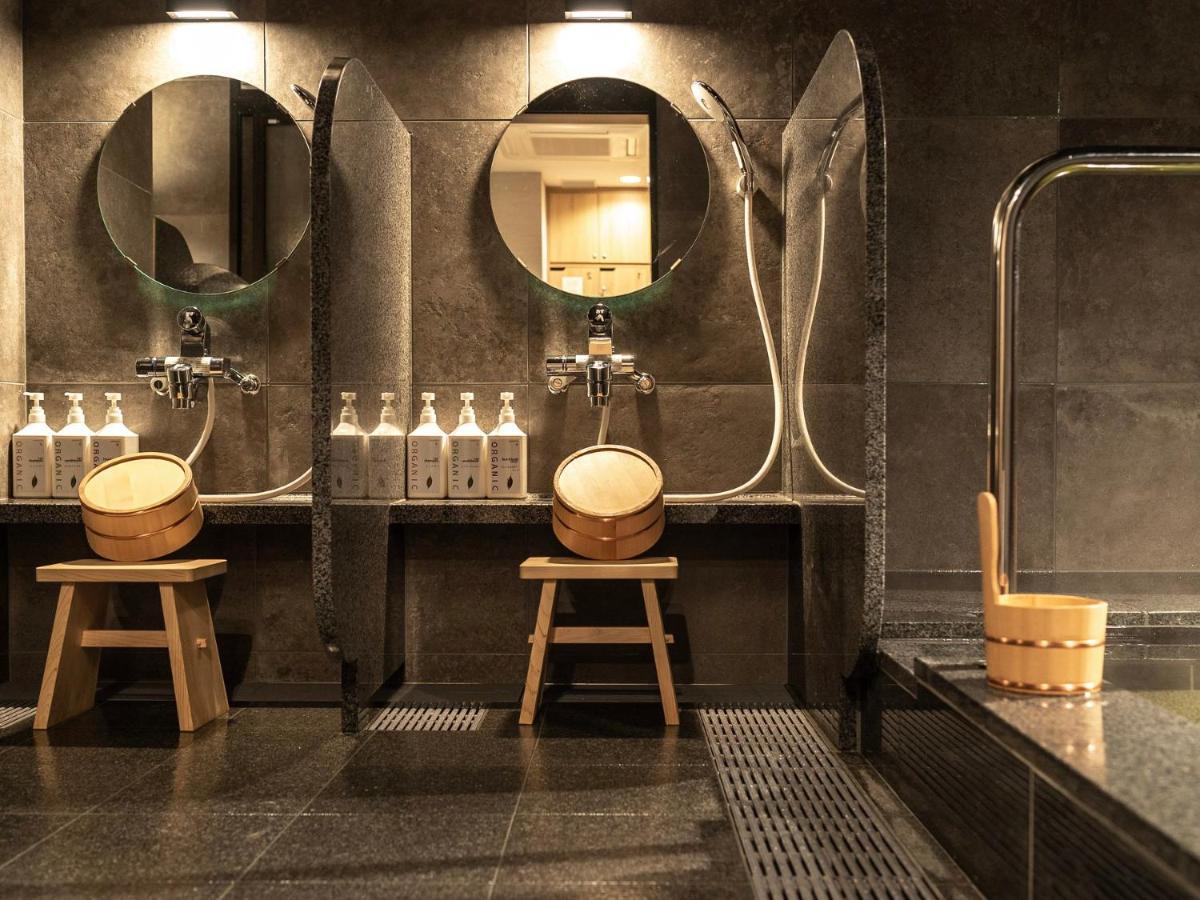 Super Premier Namba Shinsaibashi Natural Hot Spring 3* Osaka
