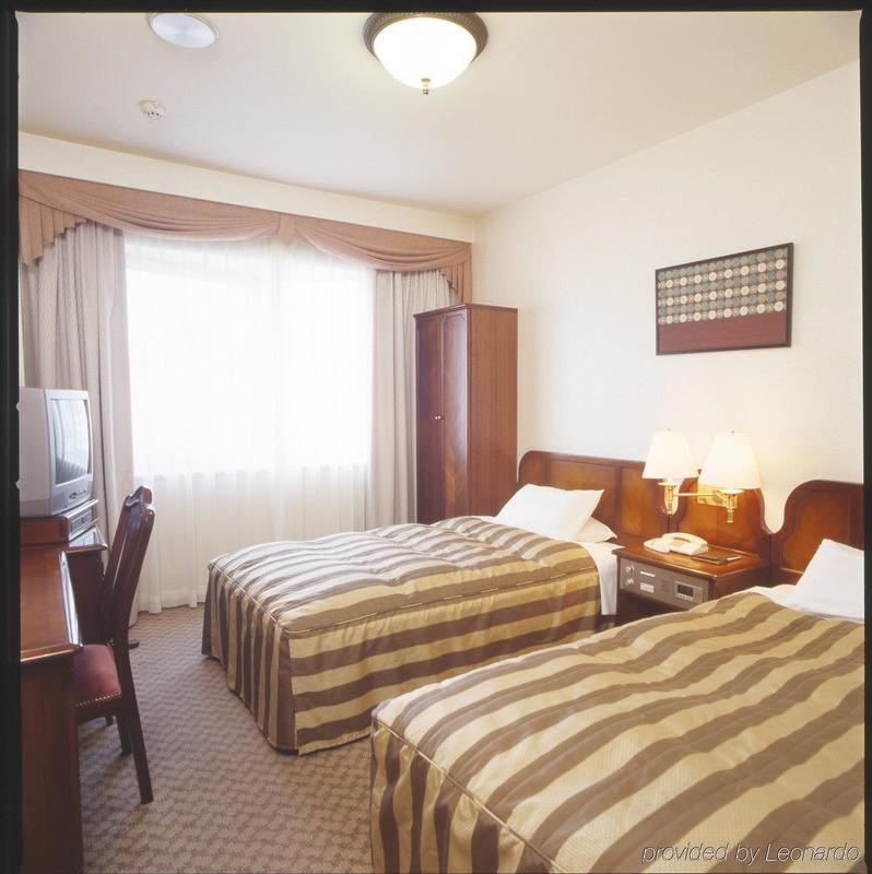 Claiton Shin-osaka Hotel