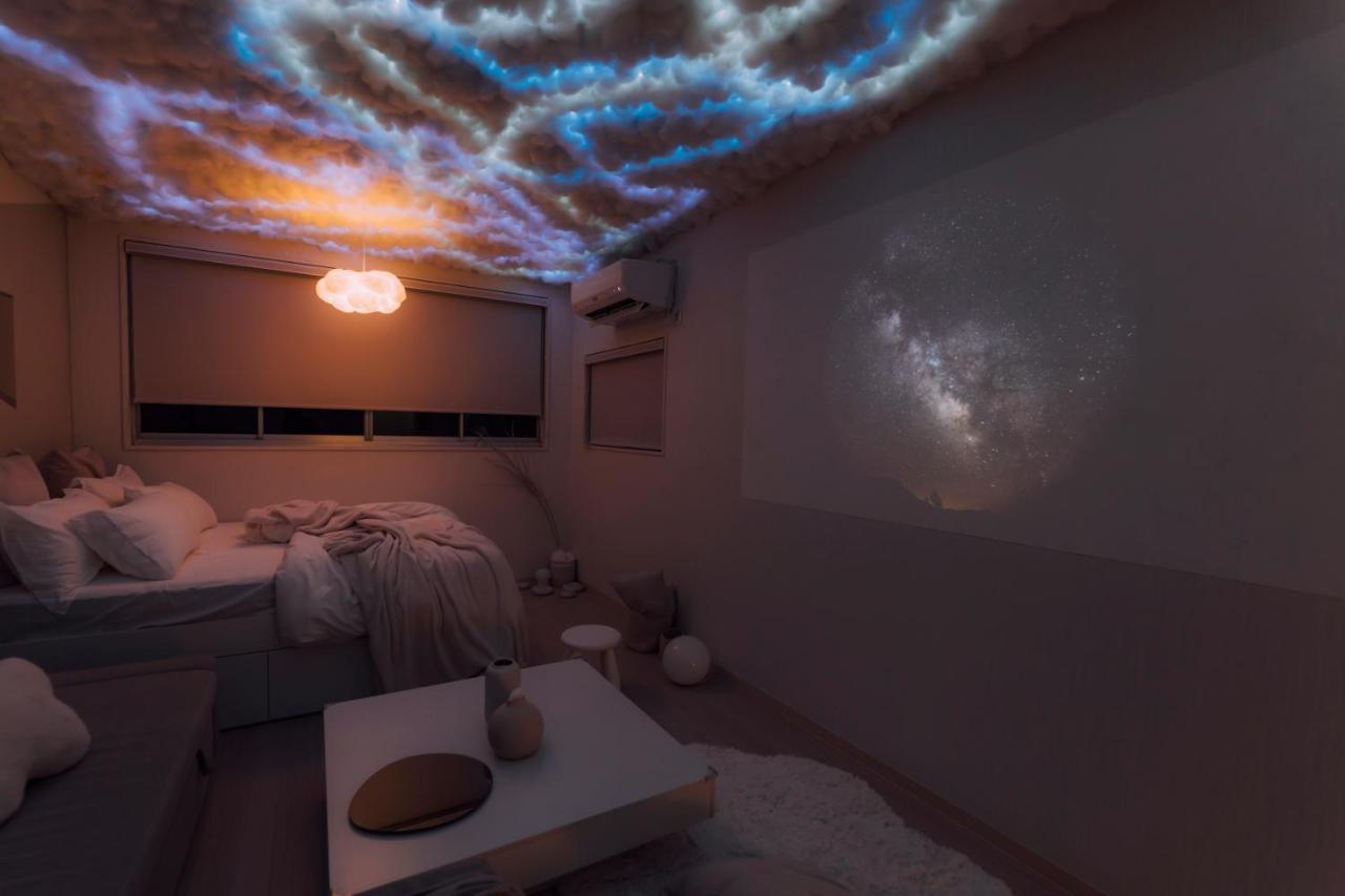 Casa de férias Puff Shinsaibashi Japanese Cloud House With Private Sauna