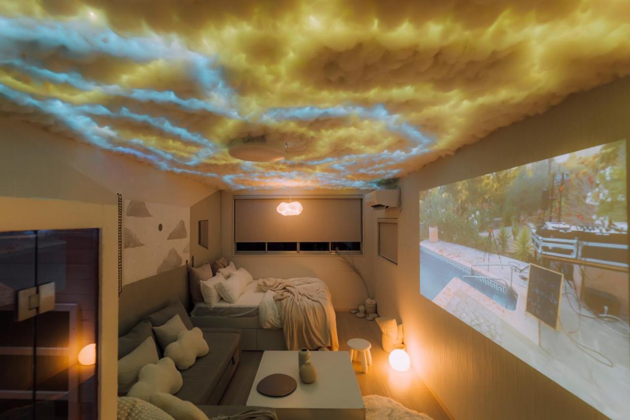 Puff Shinsaibashi Japanese Cloud House With Private Sauna Casa de férias Osaka