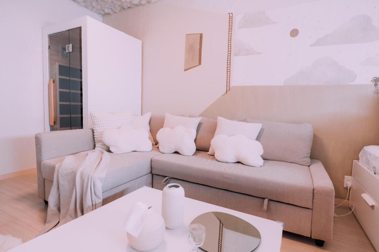 Puff Shinsaibashi Japanese Cloud House With Private Sauna Osaka