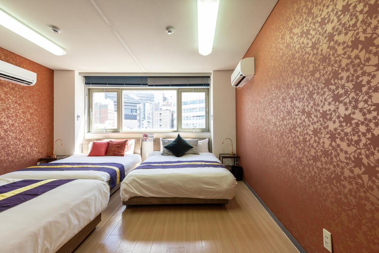 Premier Namba なんば駅徒歩3分 3 Mins Walk From Namba Station 7rooms Billiards Table 2baths 4toilets