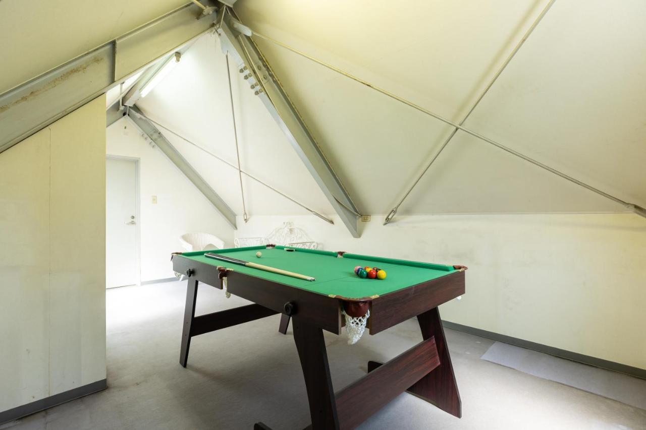 Premier Namba なんば駅徒歩3分 3 Mins Walk From Namba Station 7rooms Billiards Table 2baths 4toilets Osaka