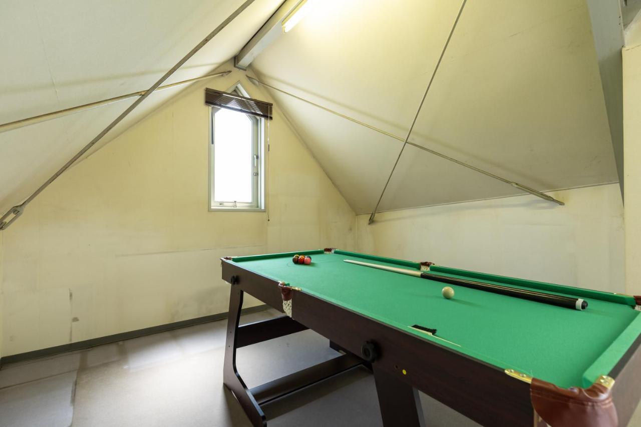Premier Namba なんば駅徒歩3分 3 Mins Walk From Namba Station 7rooms Billiards Table 2baths 4toilets