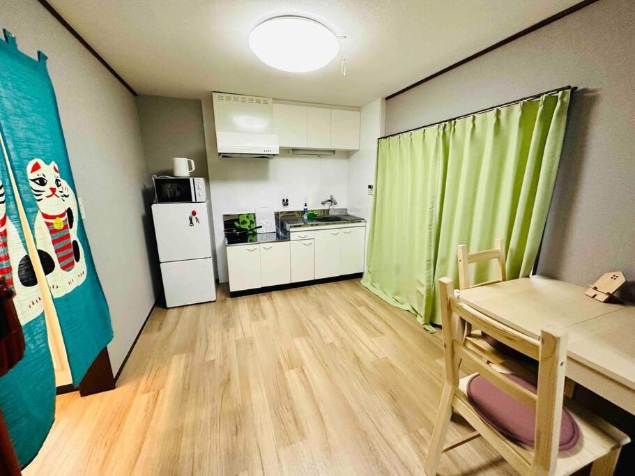 205gblhouse: Steps From Kuromon Market, Near Dotonbori *