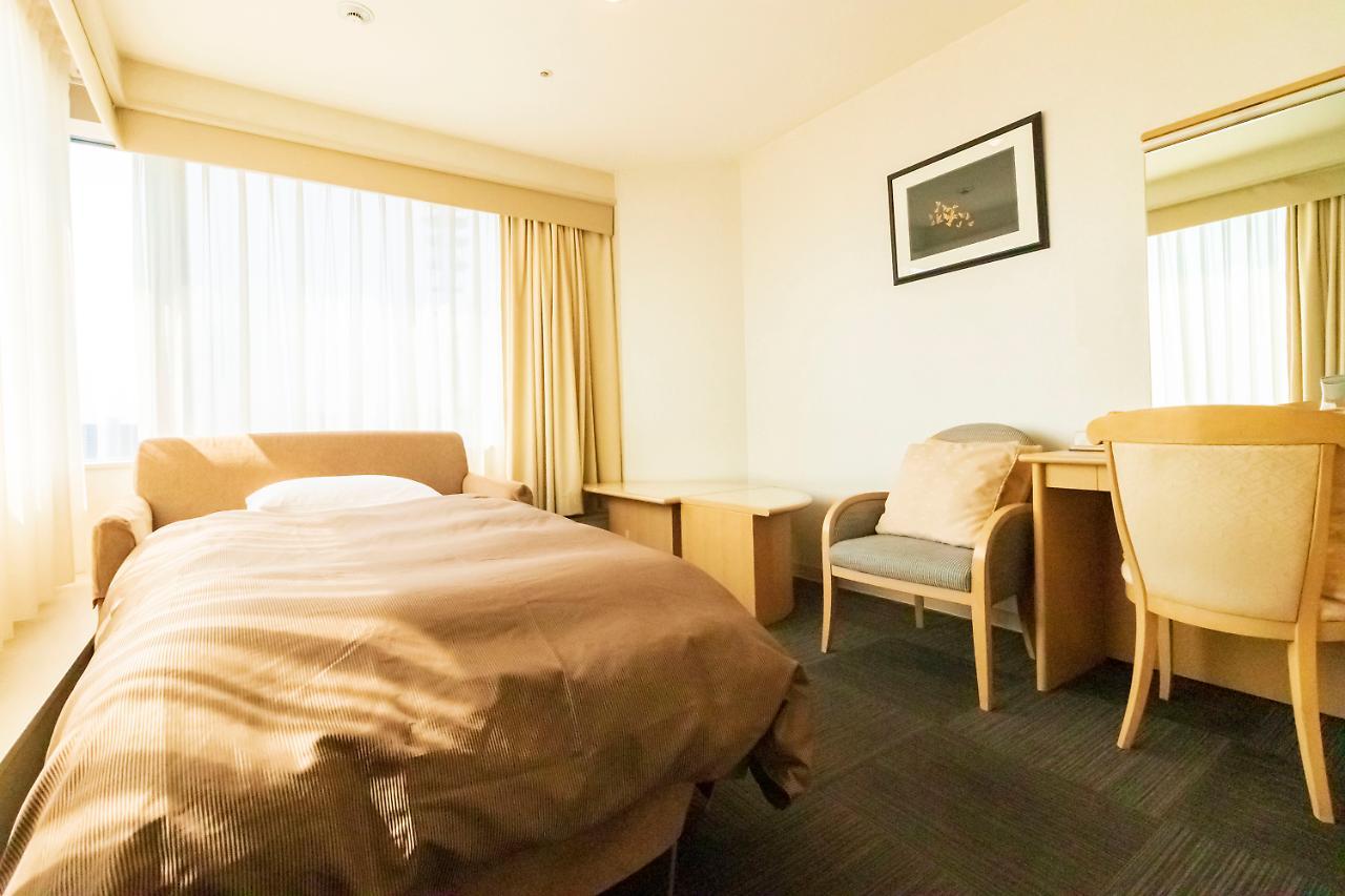 Fukuracia Osaka-bay Hotel 3*