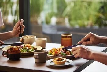 Hotel The Lively Honmachi Osaka