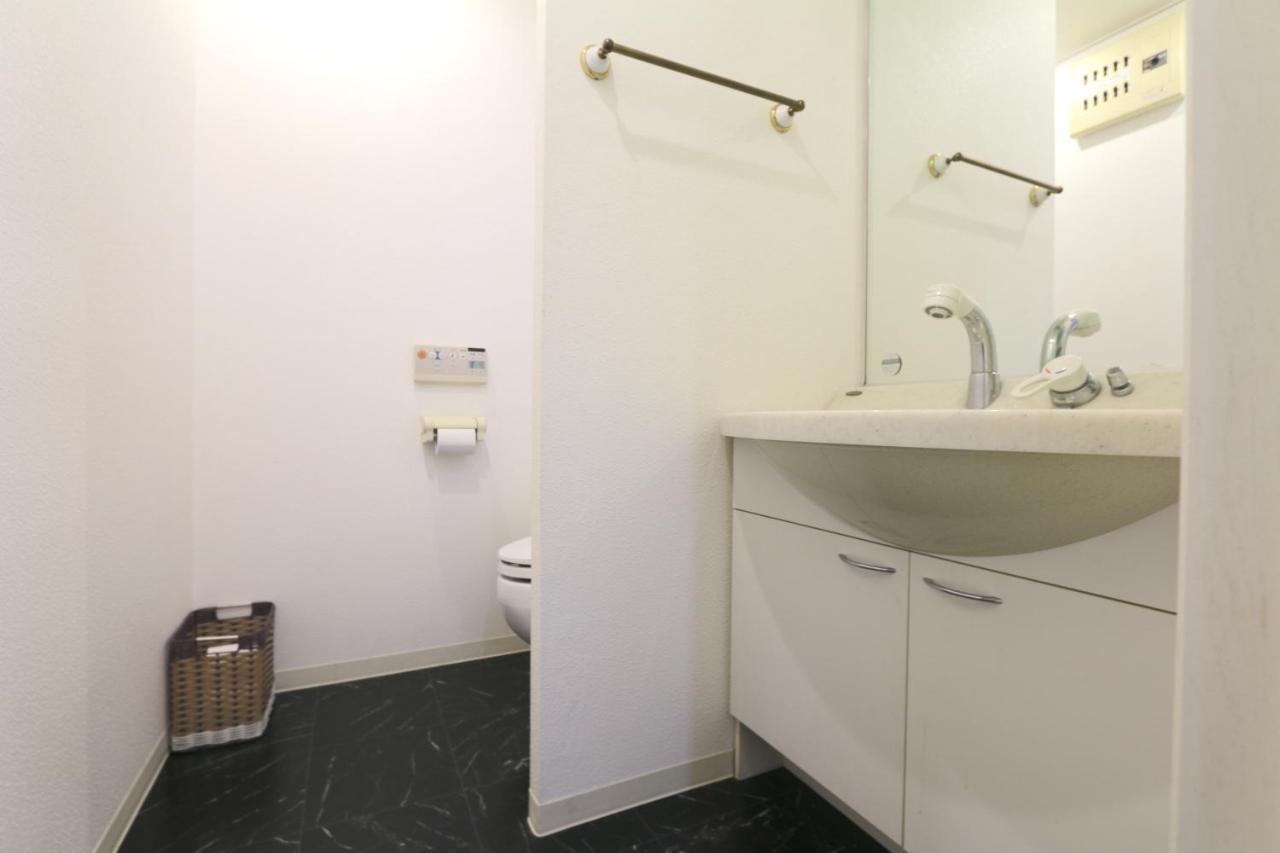 Apartment Elle Namba *