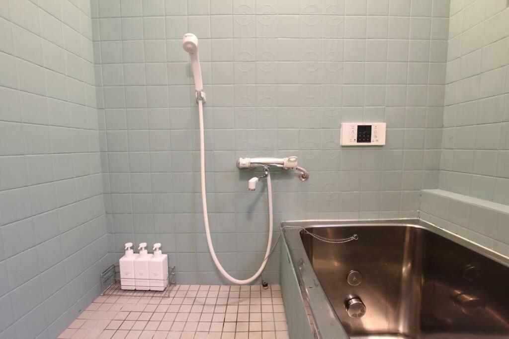 Apartment ｕｓｊ,万博,梅田への交通抜群,ファミリーで安心のguesthouse-泉- *