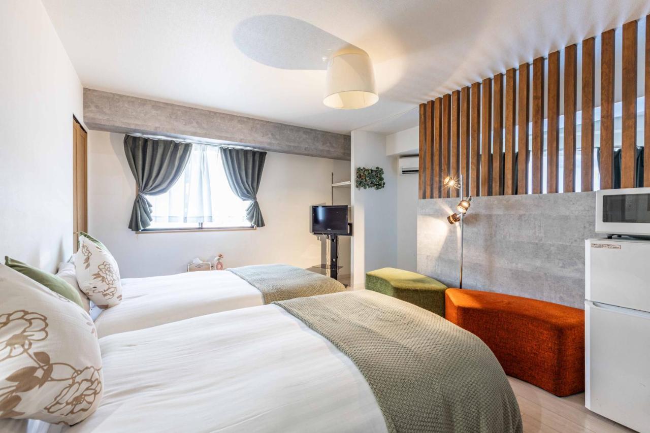 Racine Namba Apartment