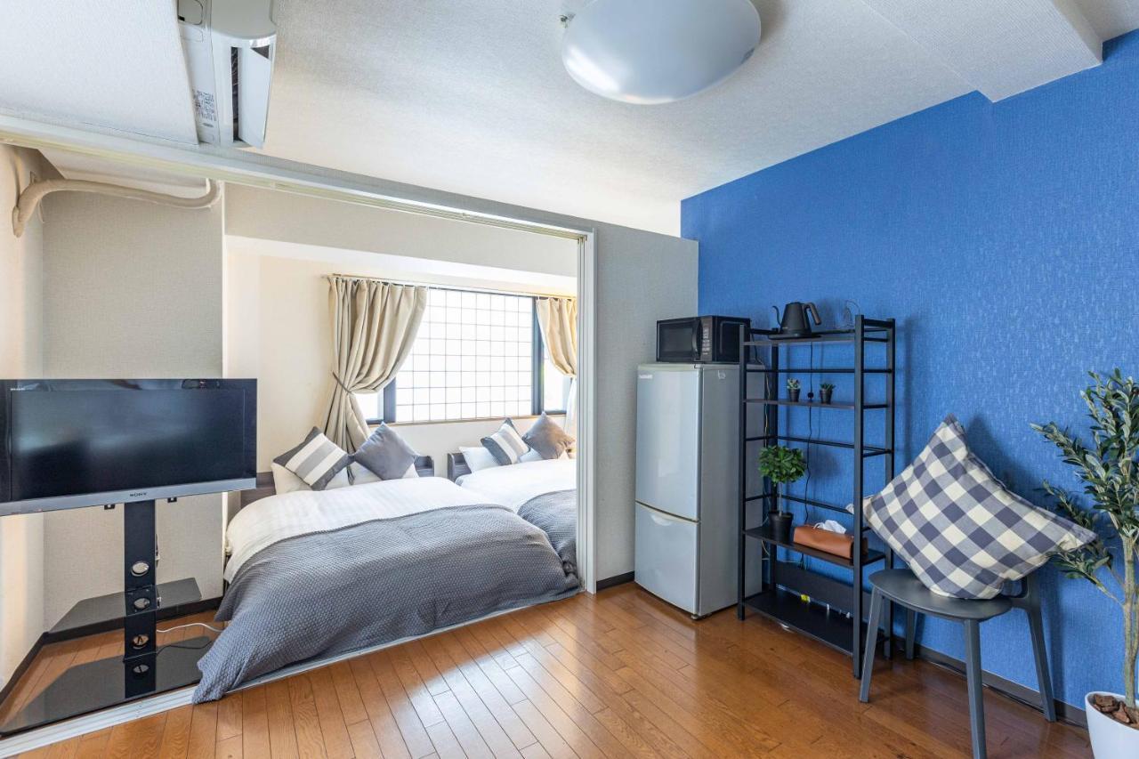 Racine Namba Apartment