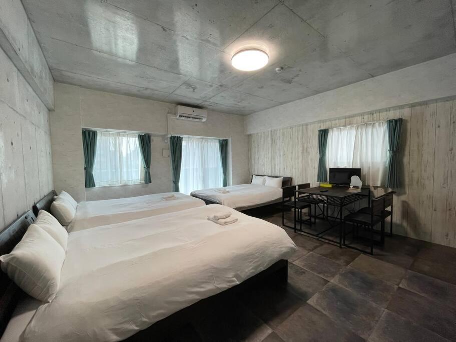 Wolf Pack 33 Apartment
