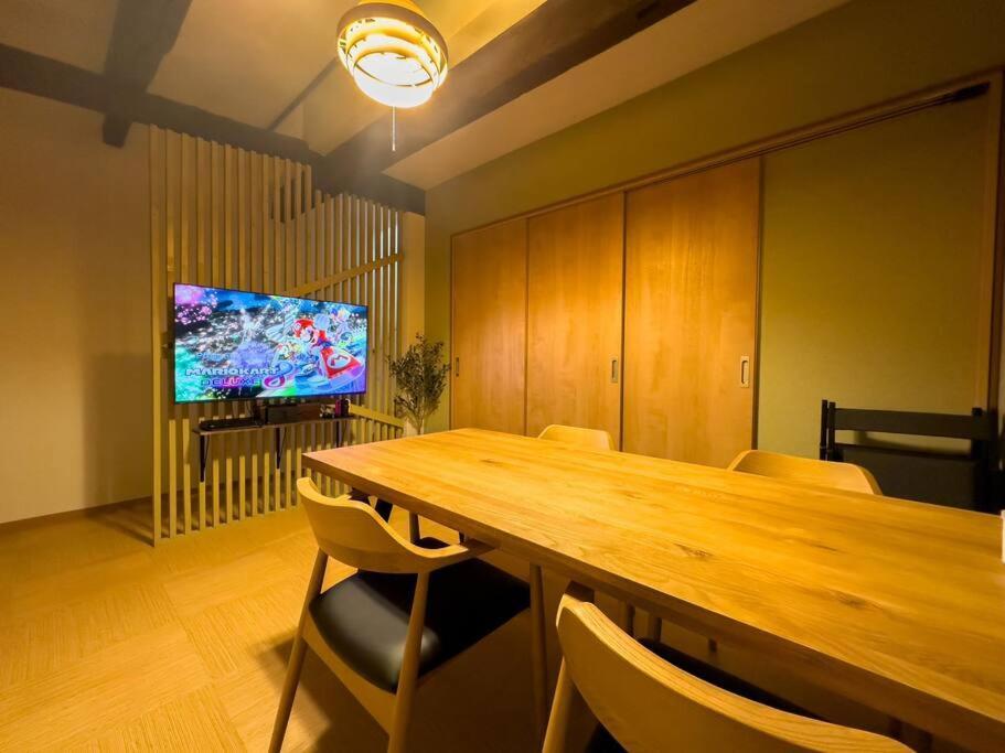 Apartment Tasoneurbanstayosaka なんば南sim2 Osaka