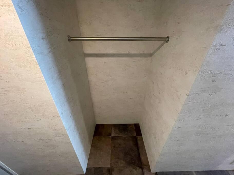 Wolf Pack 31 Apartment
