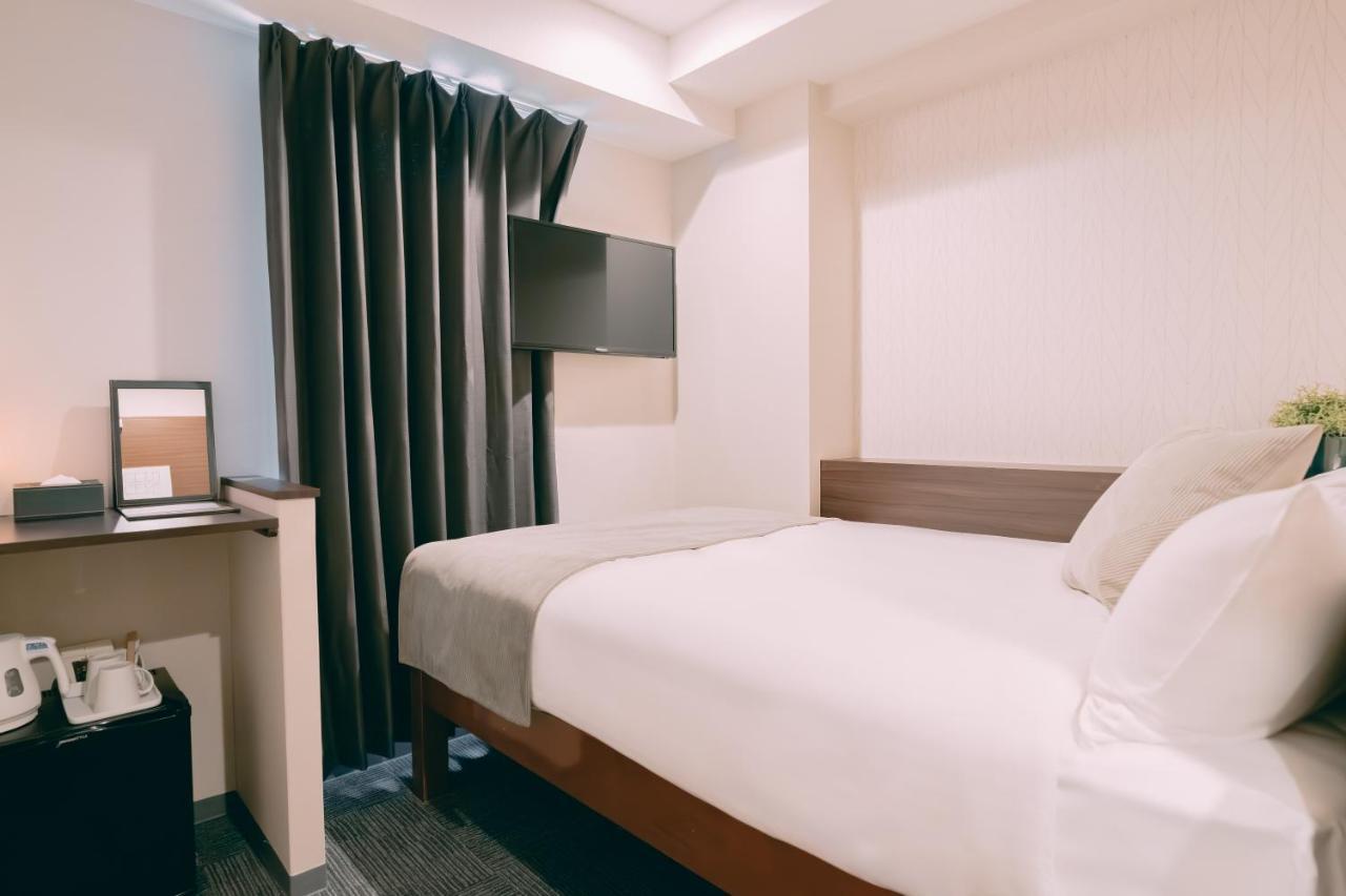 Hotel R Honmachi Osaka