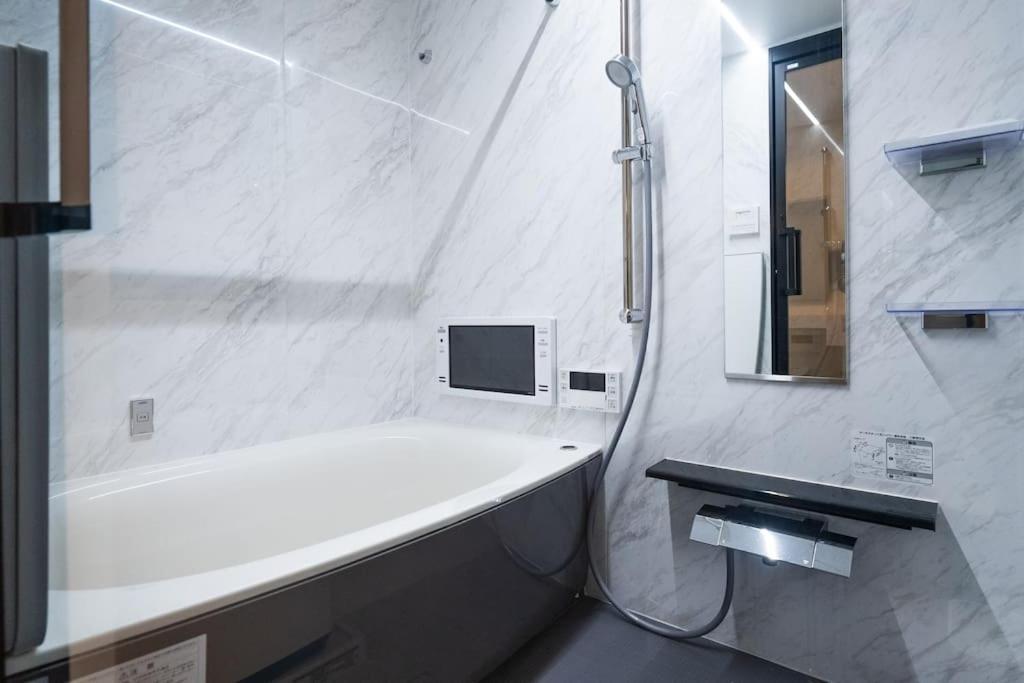 7-minute Walk From Matsuya-machi Station! 402 Apartment Osaka
