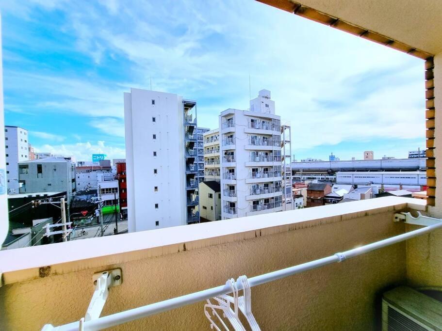8人可能/部屋2つ/難波駅/大黒町駅 H503 Apartment *