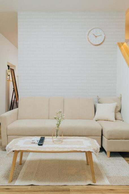 Apartment *fortune House*鶴見橋 花園町駅 *生活機能完備* 一軒家 *最大4人*