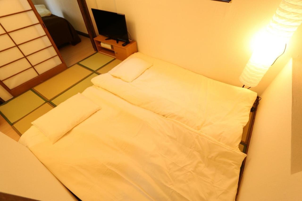 Downtown Area Shinsaibashi Japanese House 11ppl Debby1 *
