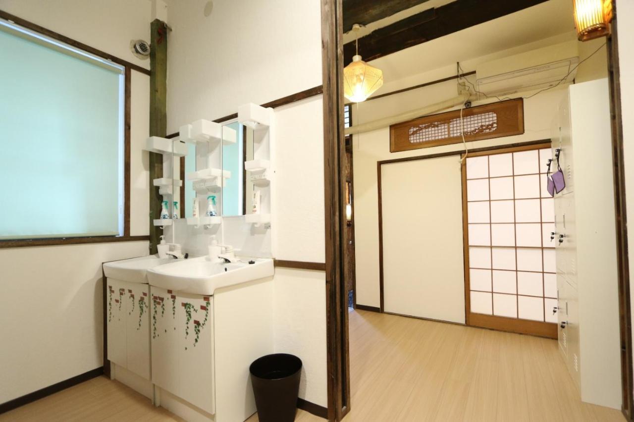 Downtown Area Shinsaibashi Japanese House 11ppl Debby1 * Osaka