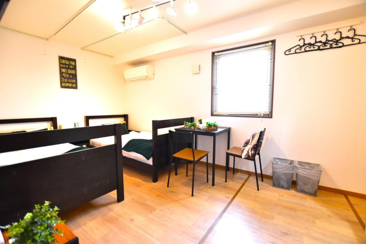 Kuromon28-near Kuromon Market,nihonbashi Station *