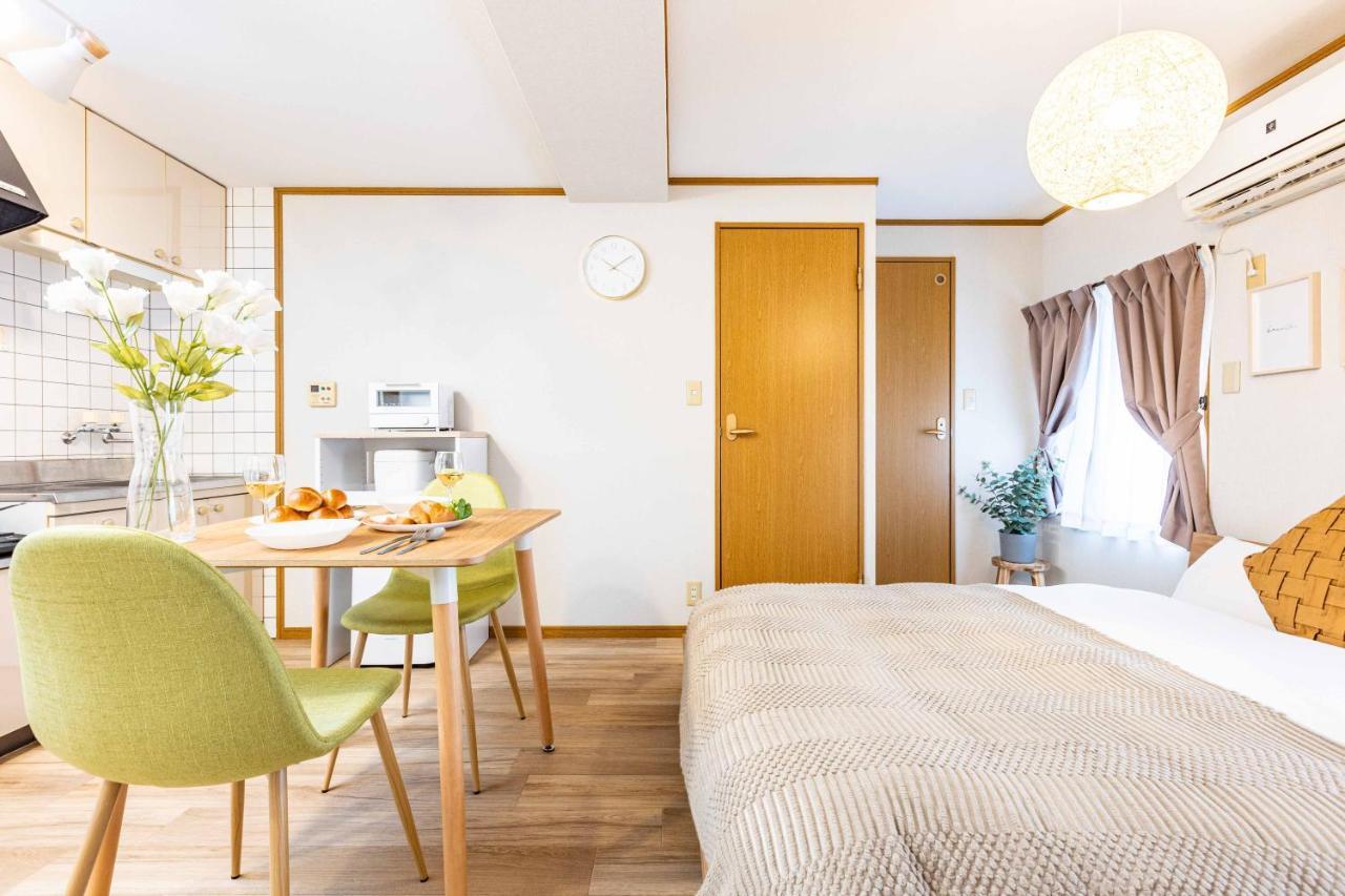 Apartment アリタハイツ難波410 *