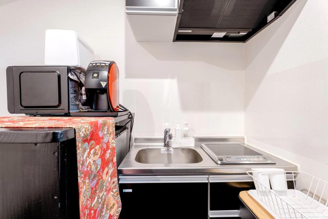 Holiday home New-130m2 With 5toilets & 4 Showers-namba And Usj Nearby Osaka