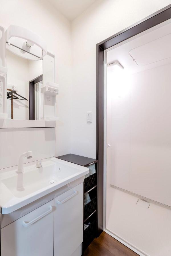 New-130m2 With 5toilets & 4 Showers-namba And Usj Nearby Holiday home Osaka