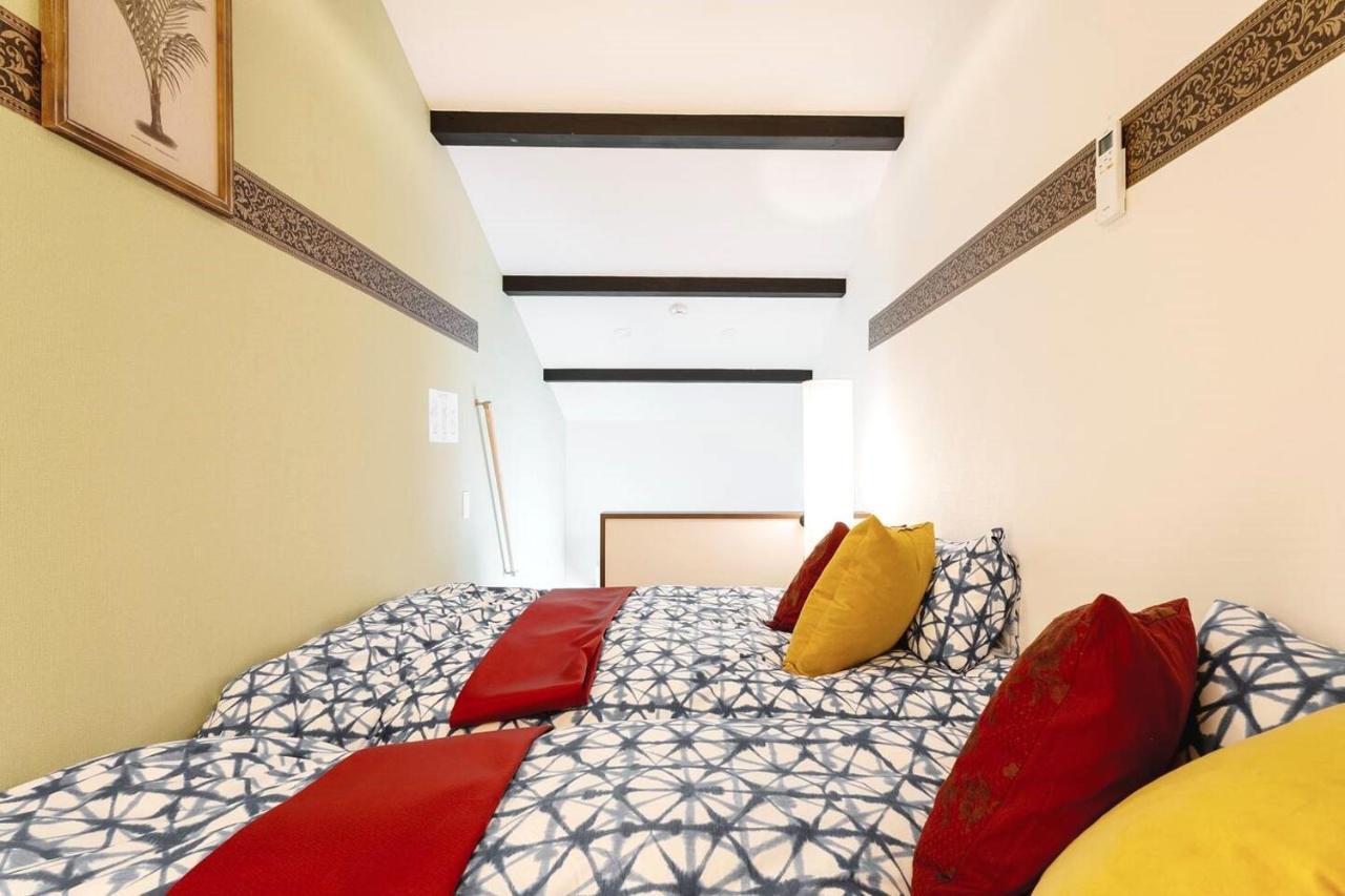 New-130m2 With 5toilets & 4 Showers-namba And Usj Nearby Holiday home Osaka