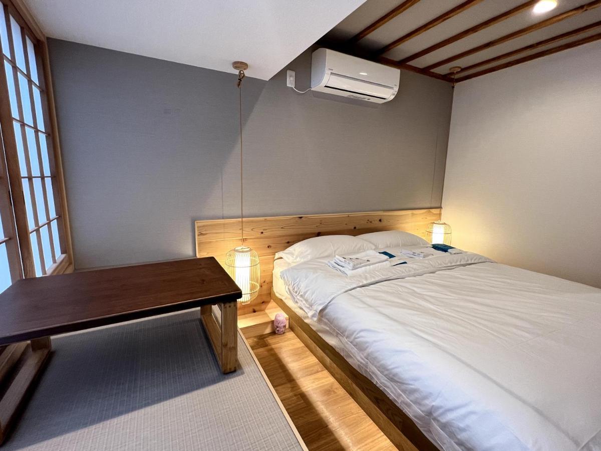 和居鶴橋: Designer With Full Floor Apartment Osaka