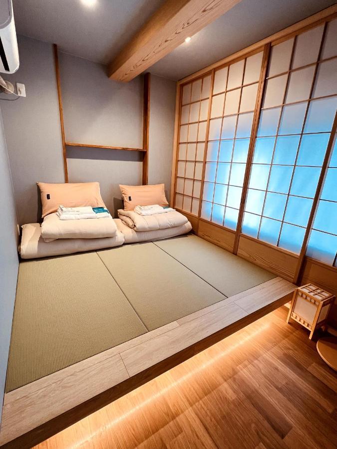和居鶴橋: Designer With Full Floor Apartment