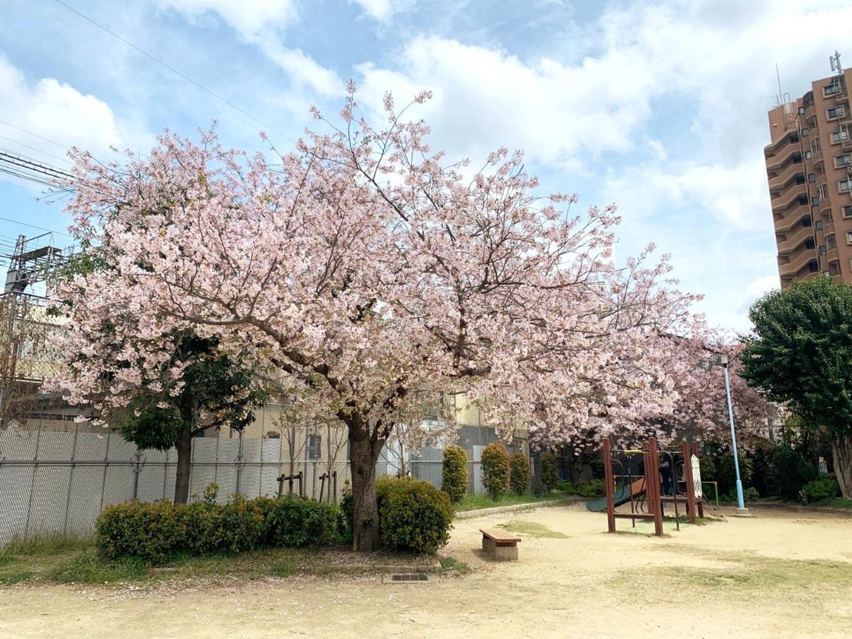 Tsuruhashi Station Japanese-style Retreat
