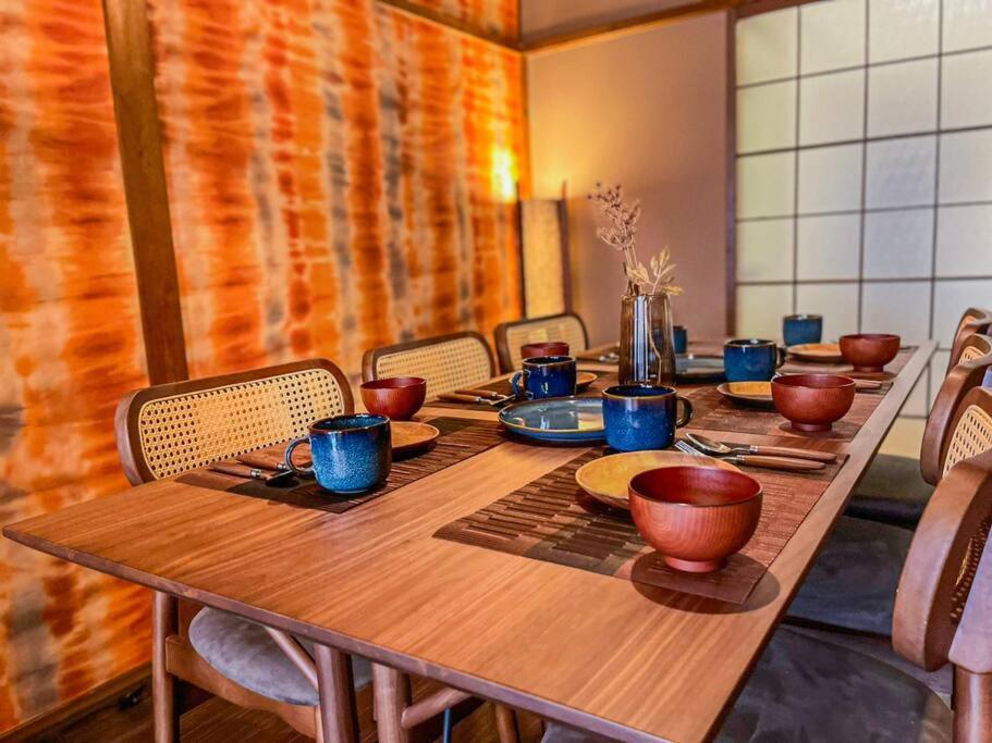 静かな住宅街、商店街横の戸建て　ベッド4台　最大8名様まで