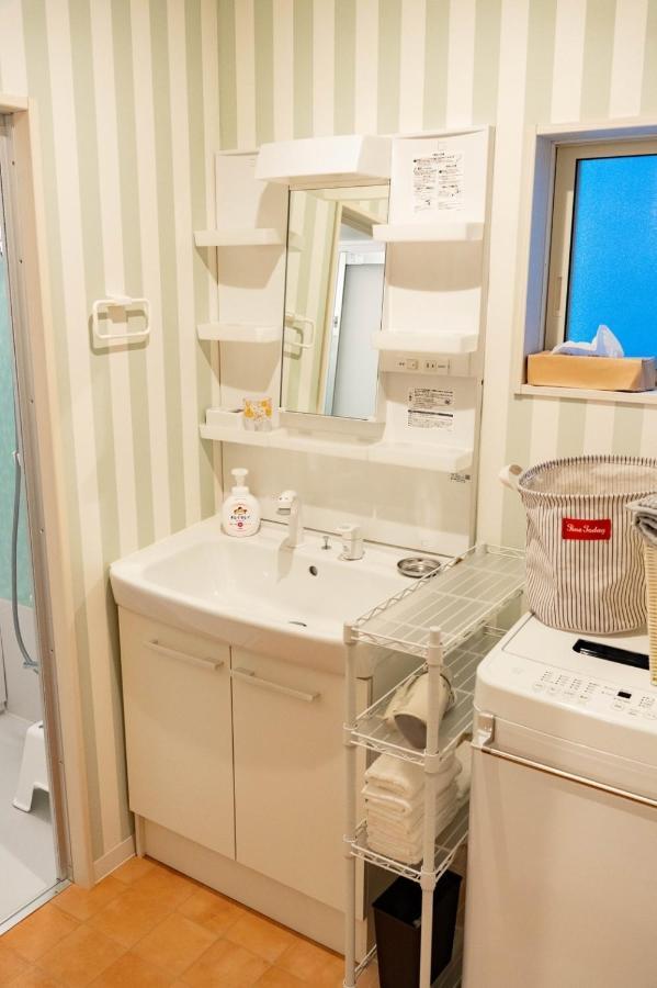 Holiday home 9人可 貸切一軒家 Usj電車14分!海遊館3駅!なんば3駅!通天閣3駅!大阪城電車15分!京セラドーム徒歩15分! 赤ちゃん子ども歓迎!mackey's House! Osaka
