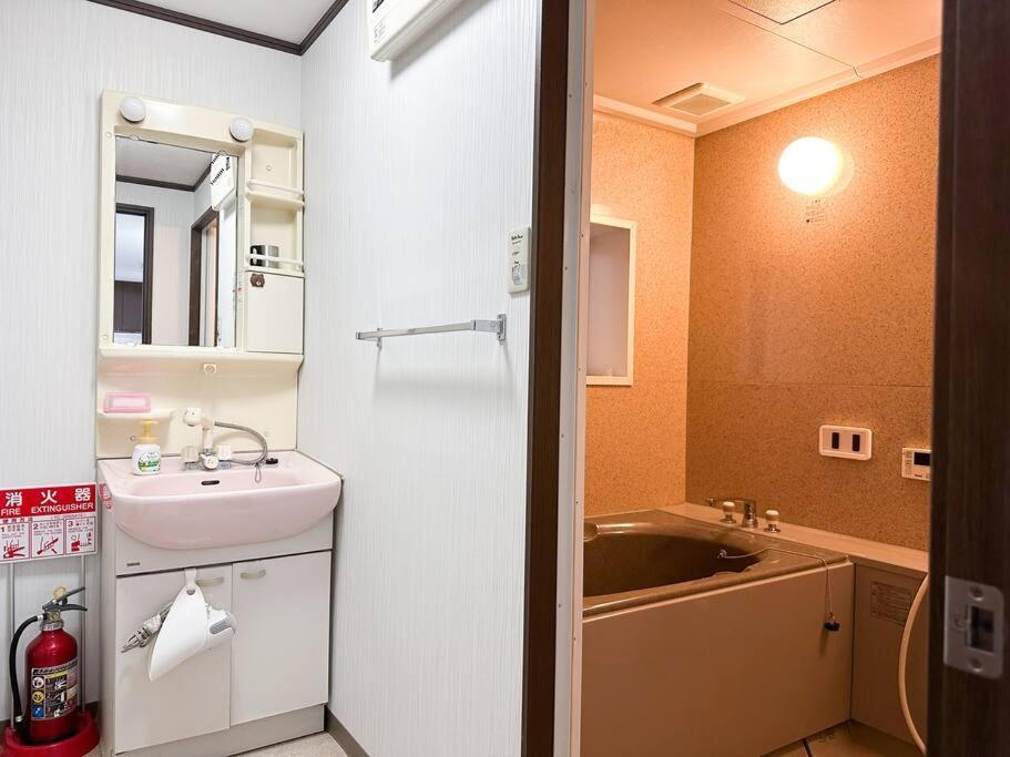 Holiday home 7 Min To Sta｜osaka 3beds 6ppl Usj Namba Dotonbori Ouyang Osaka
