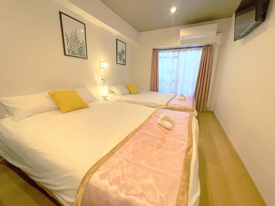 Apartment Nipponbashi Dotonbori Retreat: Central Comfort Near Markets