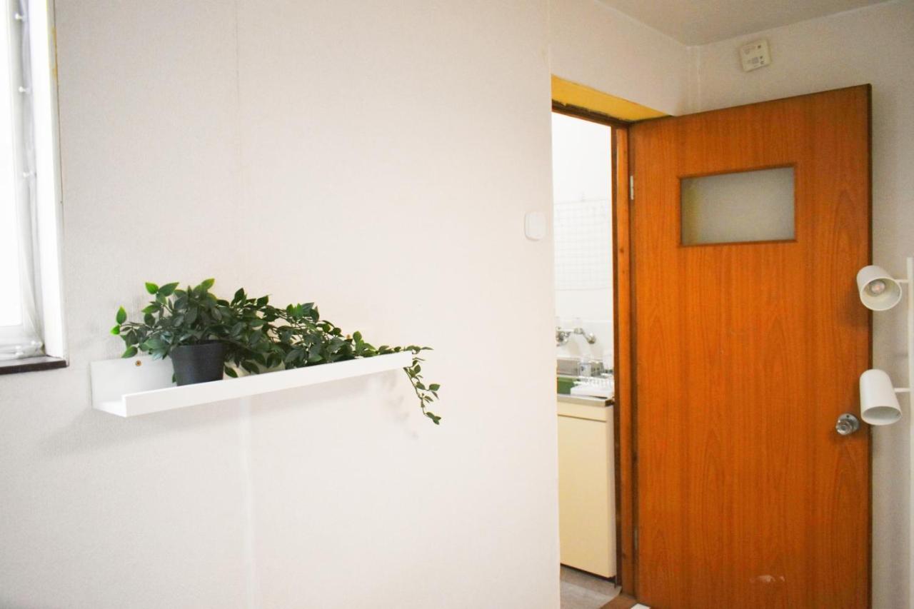 Smart House 72 Tsuruhashi Apartment