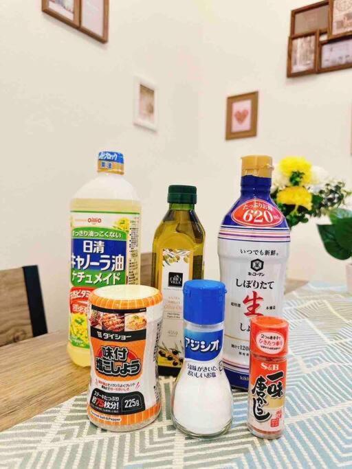 ファミリーに最適！5ldkで16名まで！今里徒歩8分で静か。なんば心斎橋 日本橋10分圏で駐車場無料 *