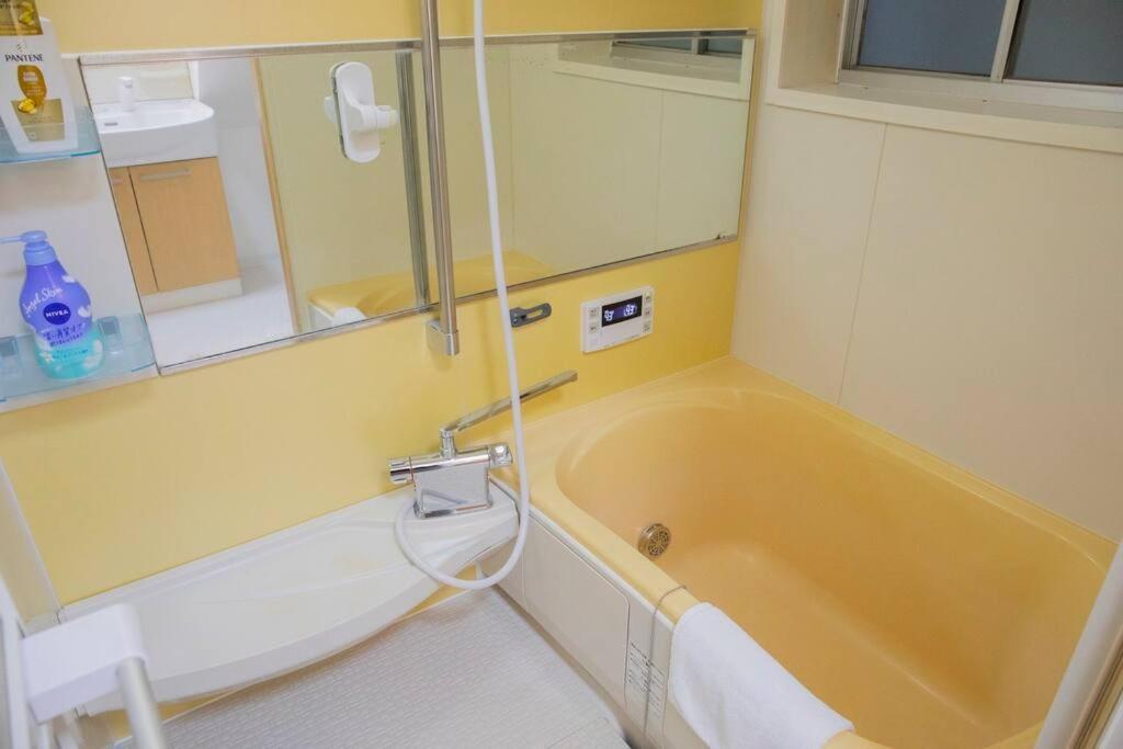 Usj海遊館近い 朝潮橋駅徒歩4分無料駐車場有り最大12名宿泊可能 Wifi ベビー用品充実