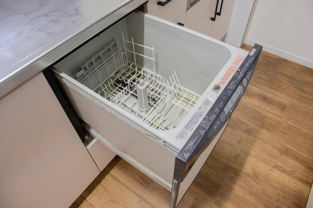 Apartamento Usj海遊館近い 朝潮橋駅徒歩4分無料駐車場有り最大12名宿泊可能 Wifi ベビー用品充実 *