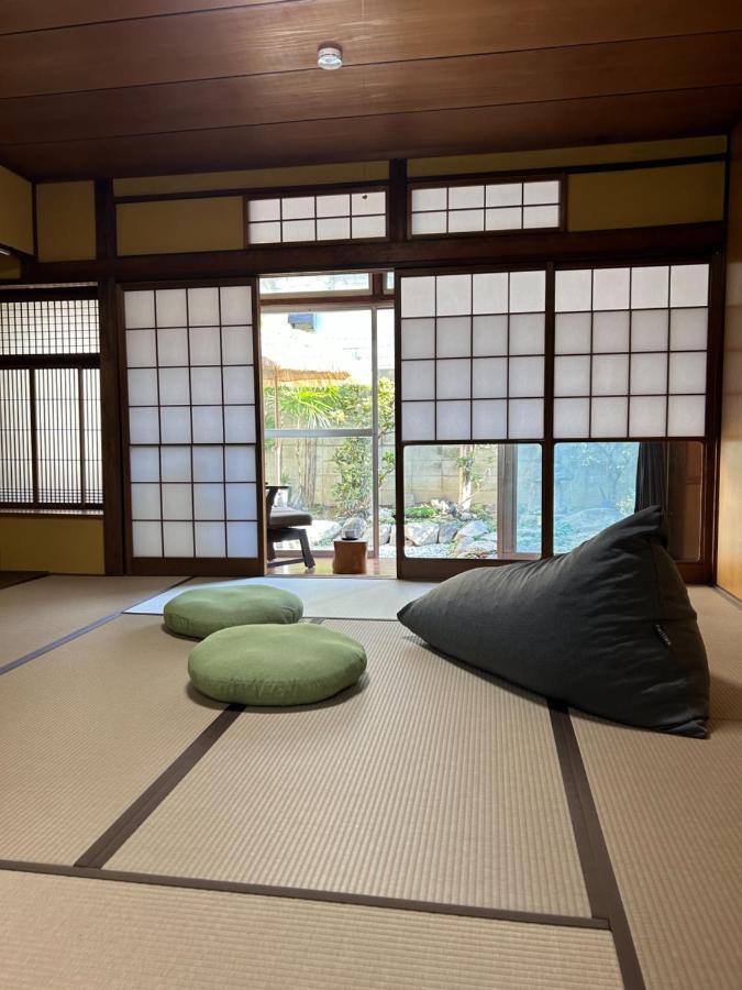 Holiday home 【天王寺駅まで電車4分】庭園付き一軒家ー杏
