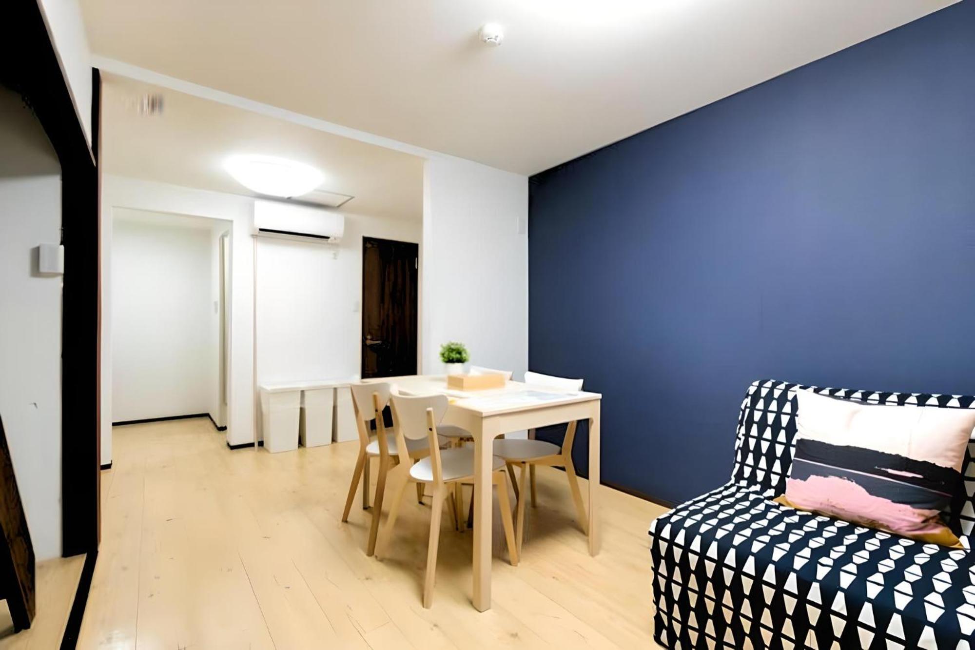 Yagara Terrace House B Osaka